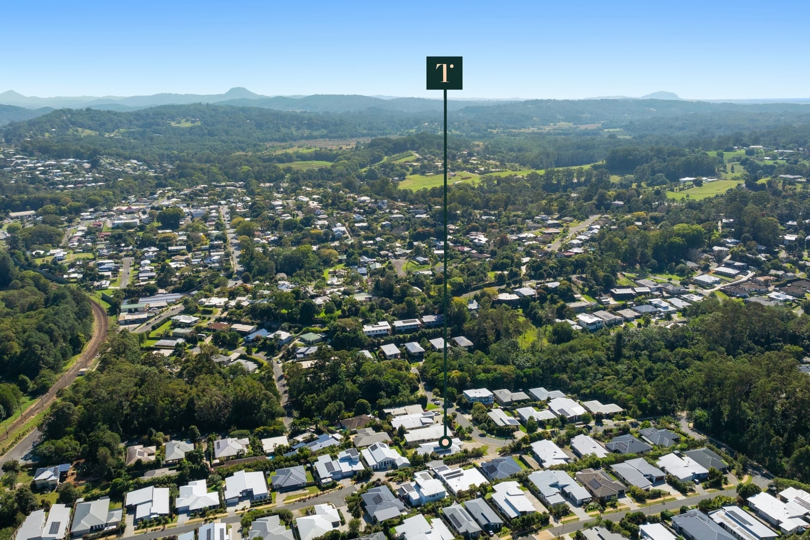 Charming 3-Bedroom Home with Modern Comforts in Woombye