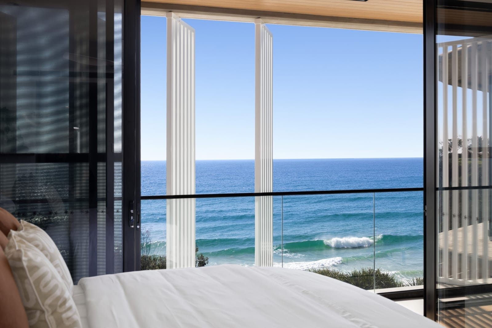 Exquisite Oceanfront Luxury with Panoramic 180° Views