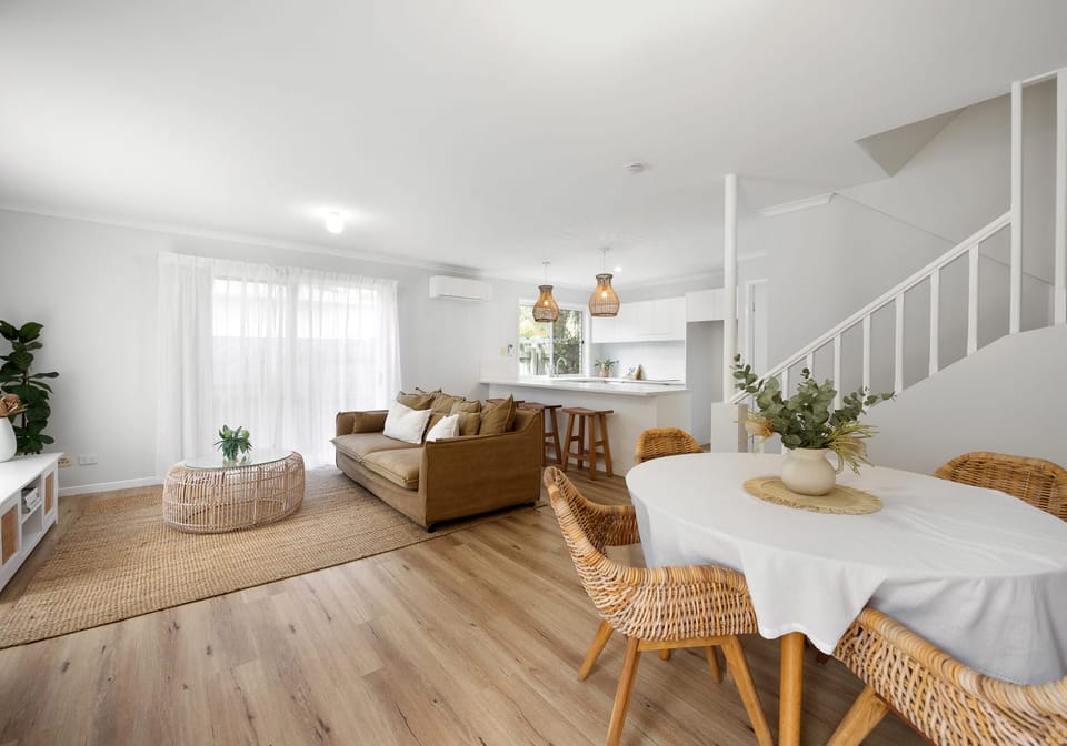*MOTIVATED SELLER* - Turn-Key Townhouse in Prime Beachside Location