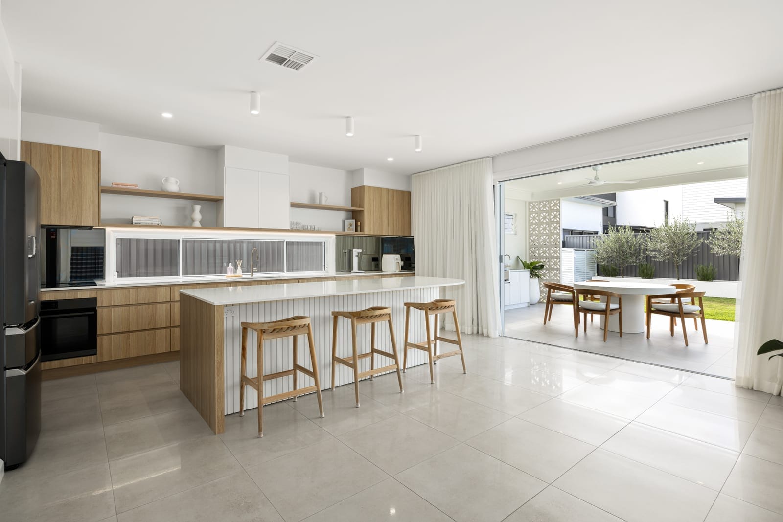 Light, Luxury, Lifestyle, Location!