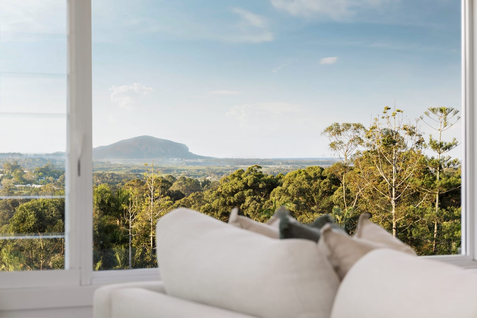 Effortless Acreage Living – North Facing with Views!