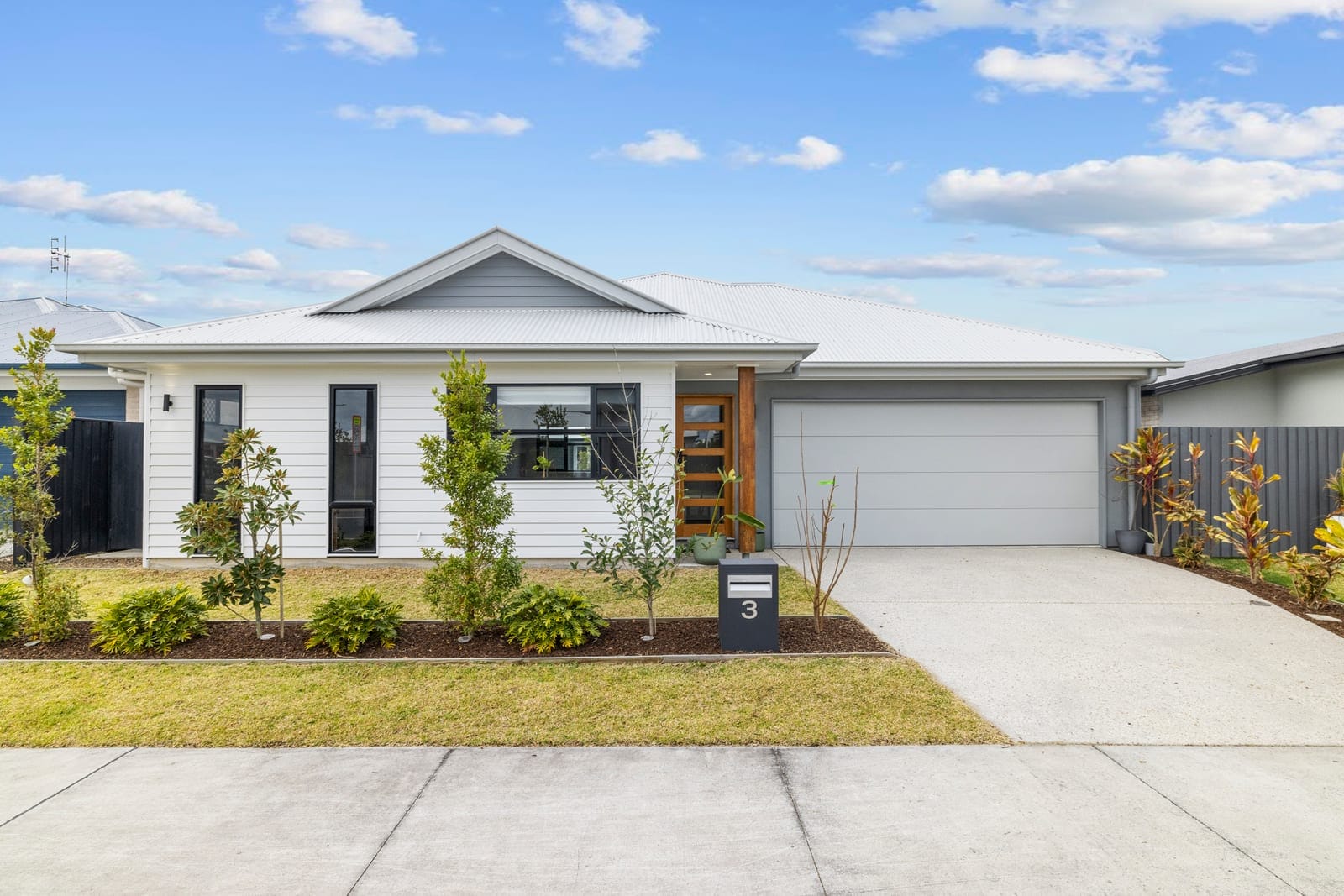 Village Green Gorgeous Home with Heated Pool