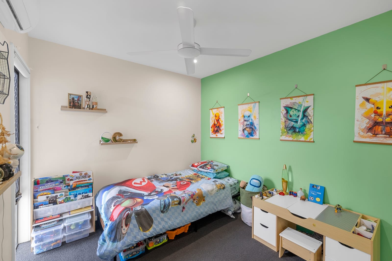 Village Green Gorgeous Home with Heated Pool