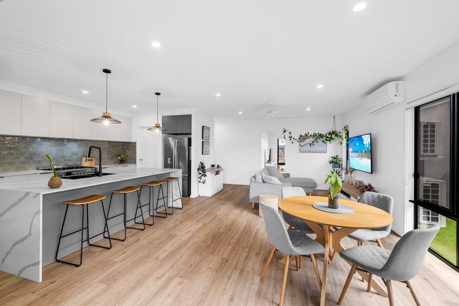 Village Green Gorgeous Home with Heated Pool