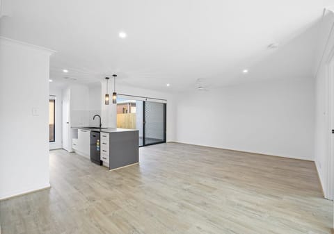 Stunning 4 Bedroom New York Style Terrace