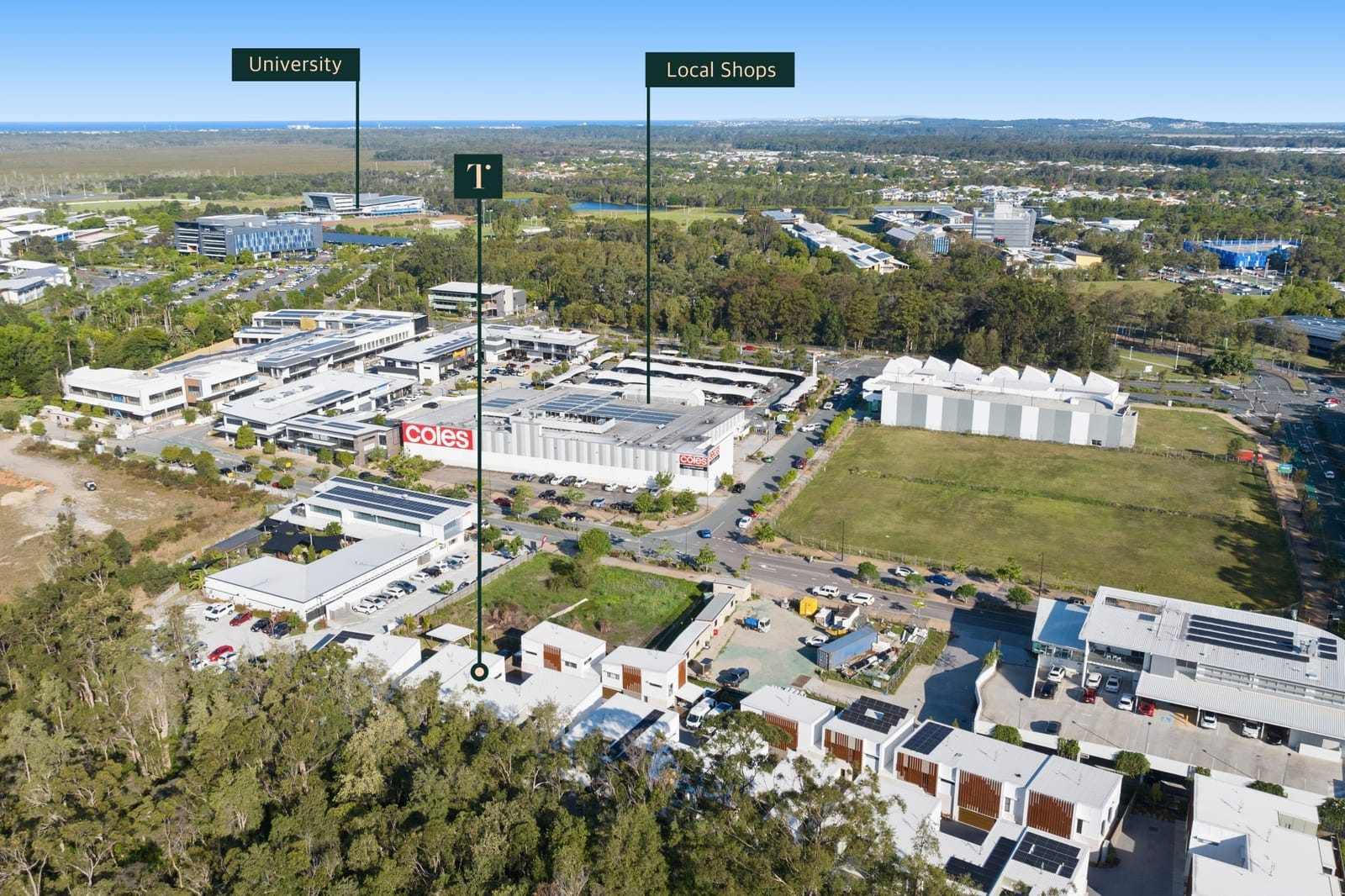 Stunning Modern Townhouse in Prime Sunshine Coast Location