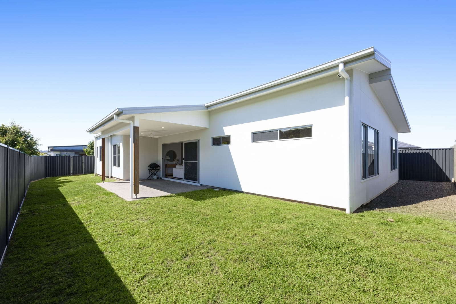 Luxe Coastal Chic…Effortless Living that will WOW!