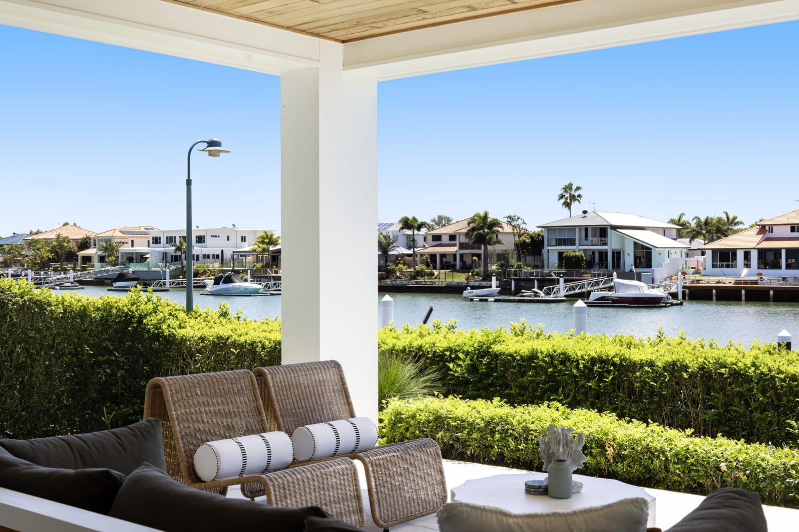 North-East Facing Waterfront Entertainer