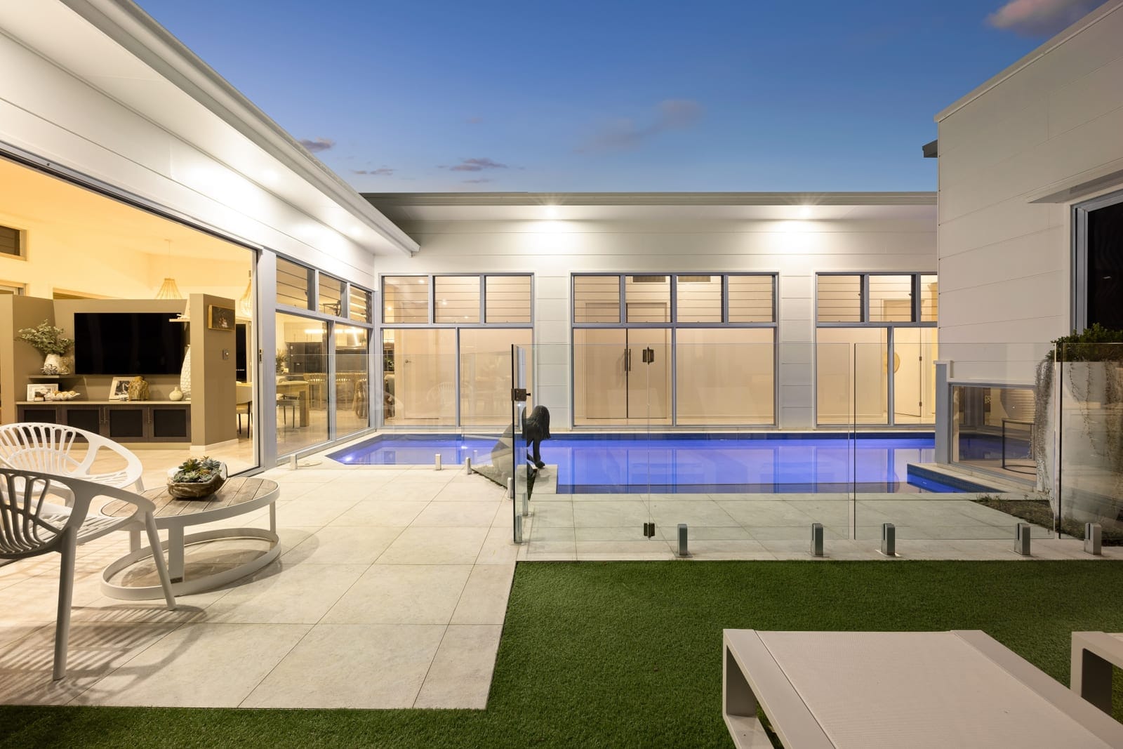 North-East Facing Waterfront Entertainer