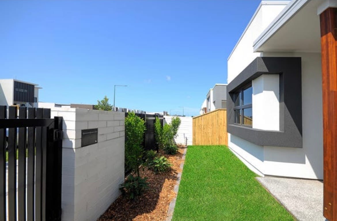 Stylish 3 Bedroom Lowset Terrace