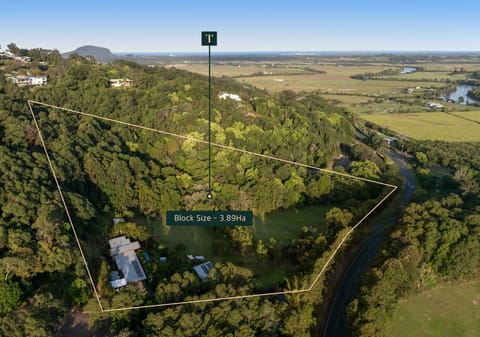 Elegant Off-Grid Acreage Living, Income Possibilities