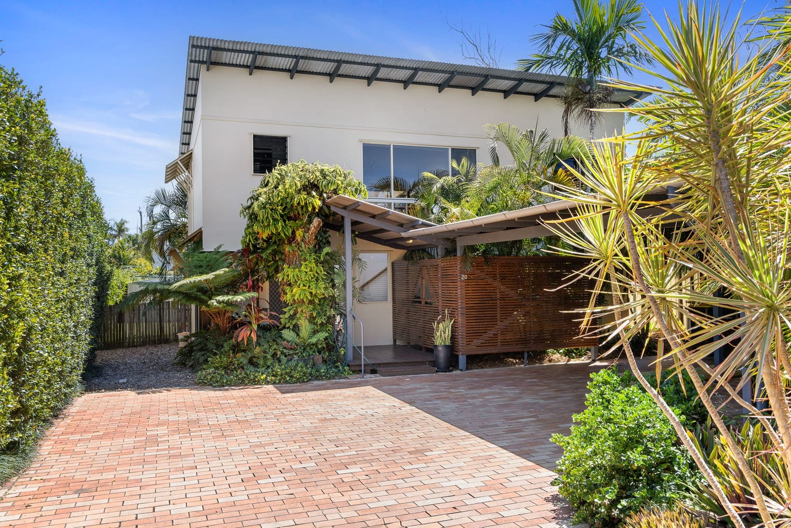Beautiful Oasis In The Heart Of Coolum