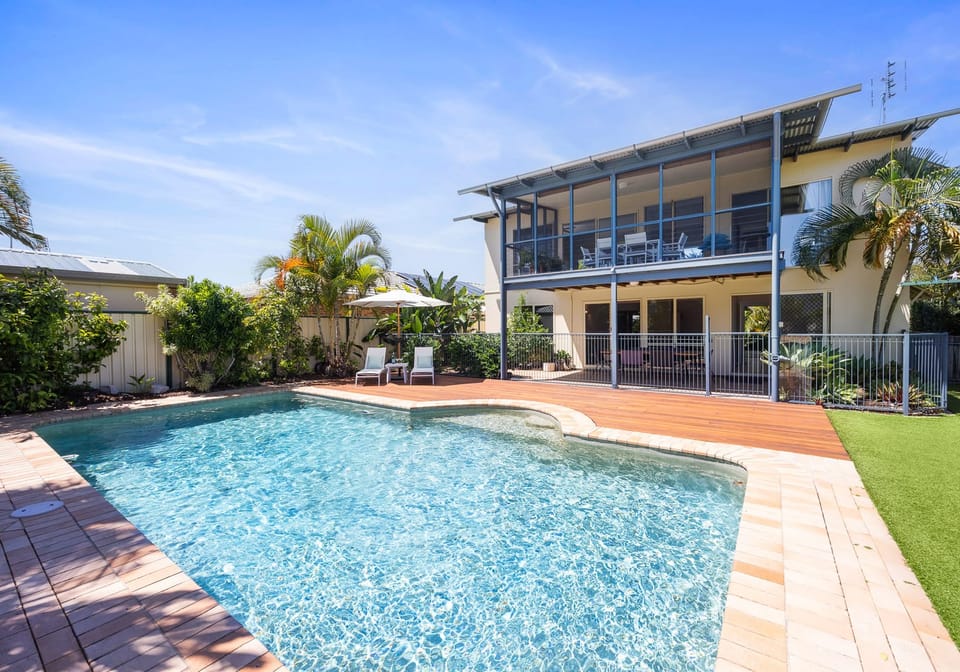 Beautiful Oasis In The Heart Of Coolum