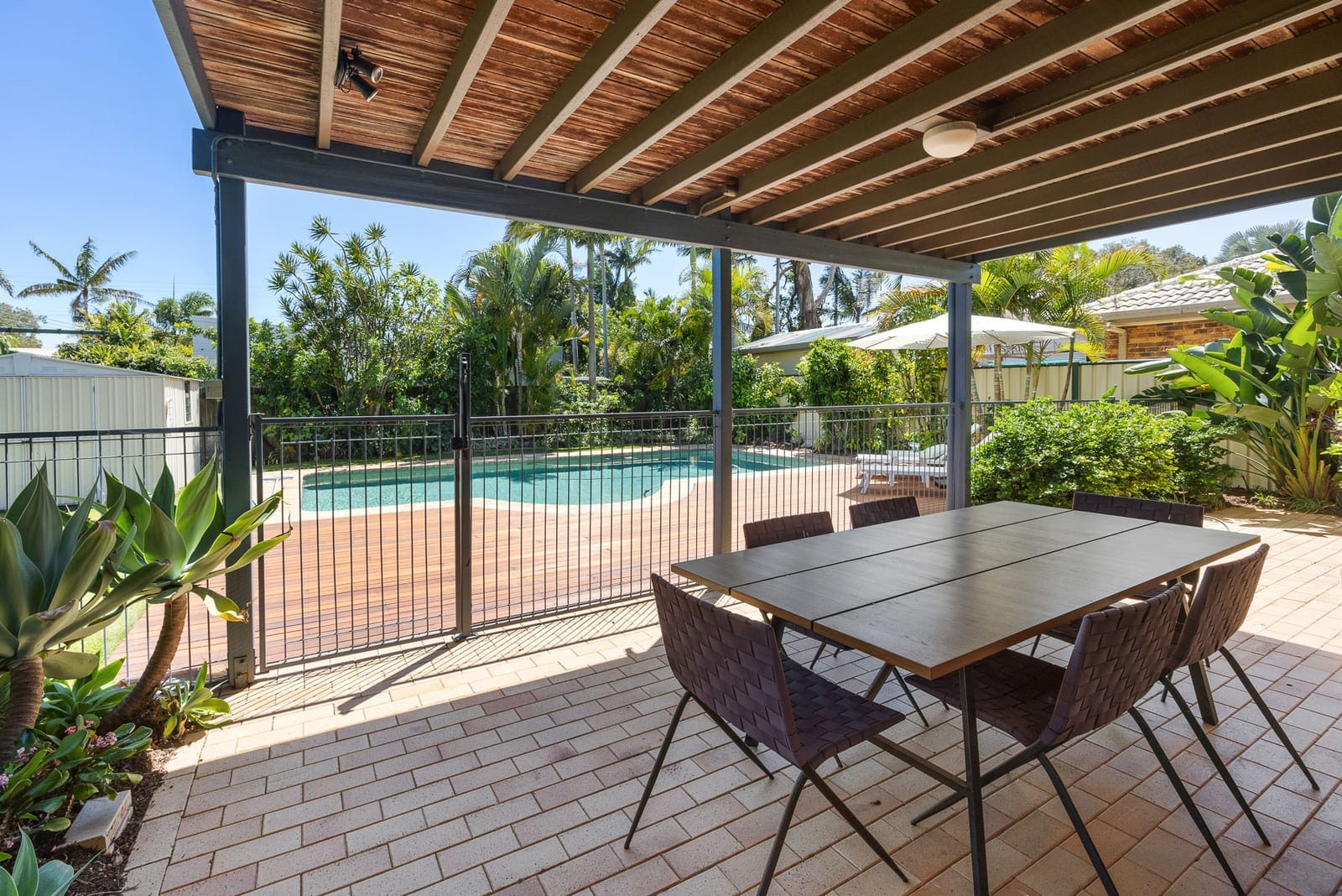 Beautiful Oasis In The Heart Of Coolum