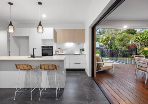 Contemporary Style, Alfresco Living Near The Beach