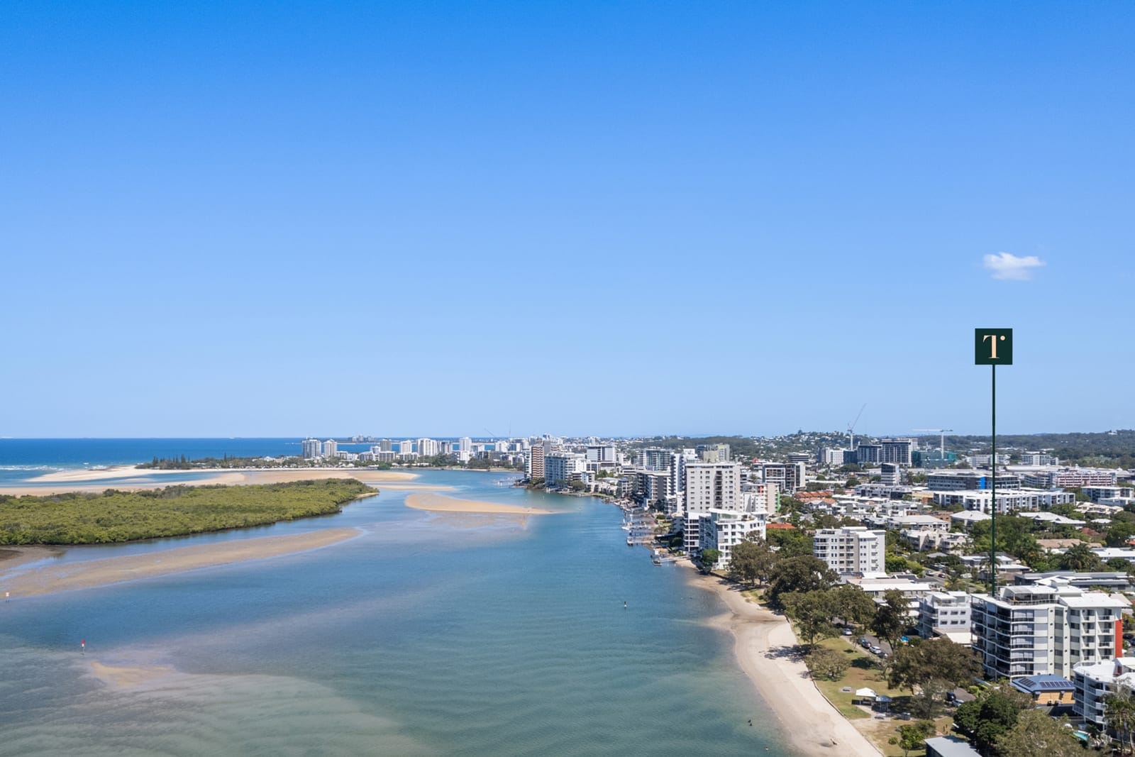 Exceptional Penthouse - Will be Sold!