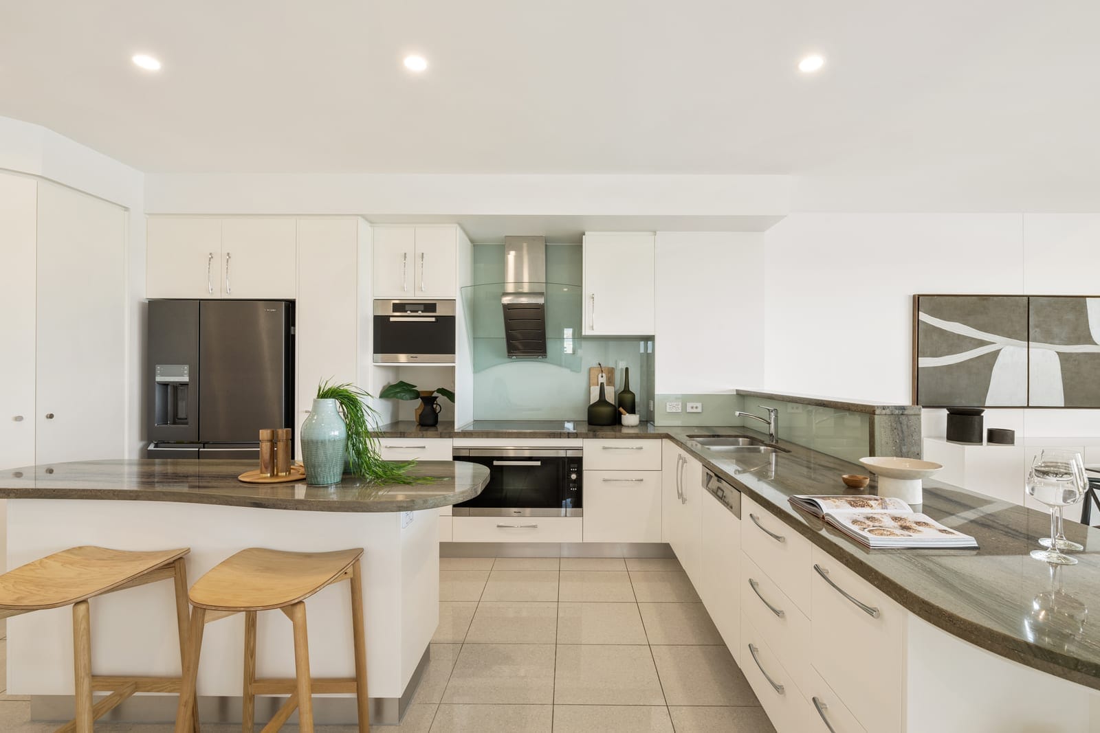 Exceptional Penthouse - Will be Sold!