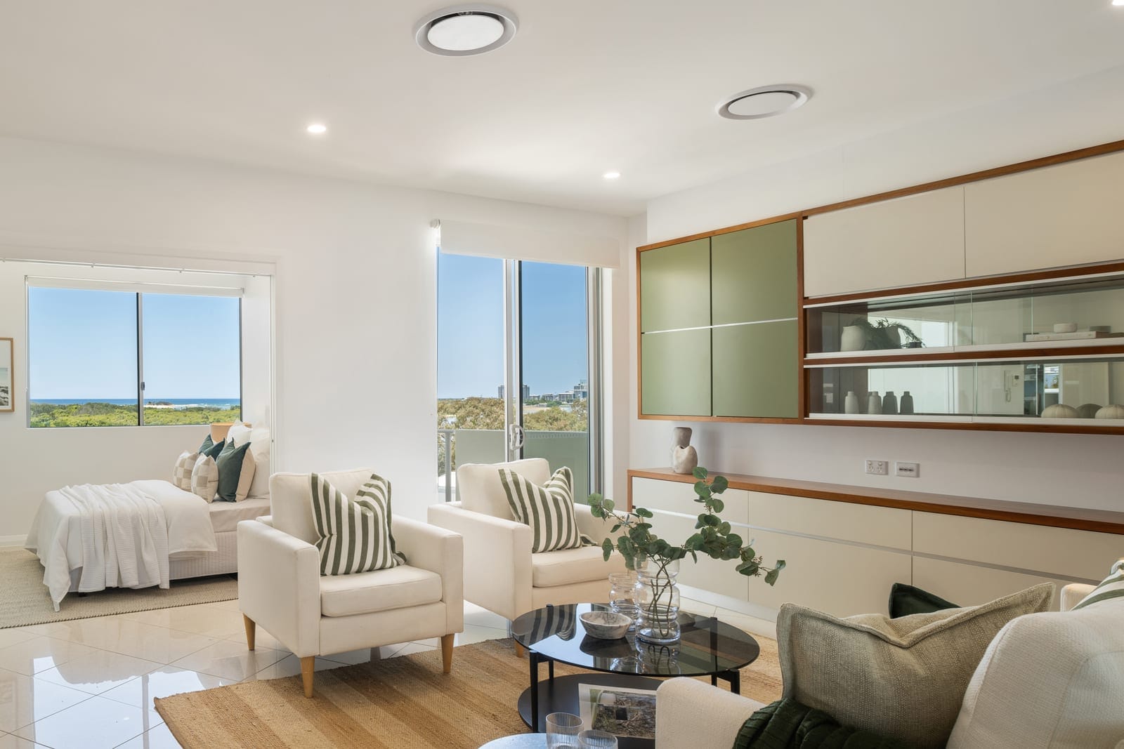 Exceptional Penthouse - Will be Sold!
