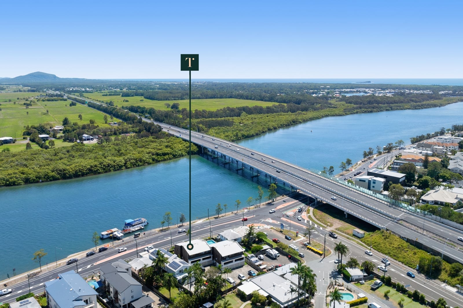 Northern Riverfront Splendour