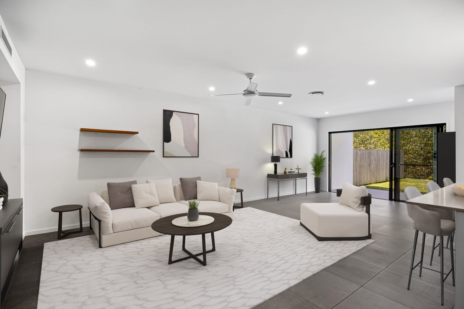 Seamless Living: Sophisticated and Flawless
