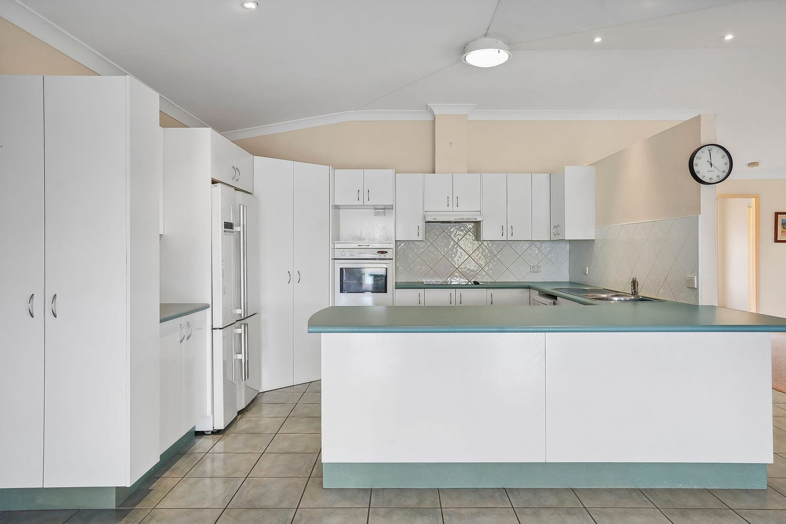 Endless Possibilities in a Coveted Waterfront Location – Make It Yours!