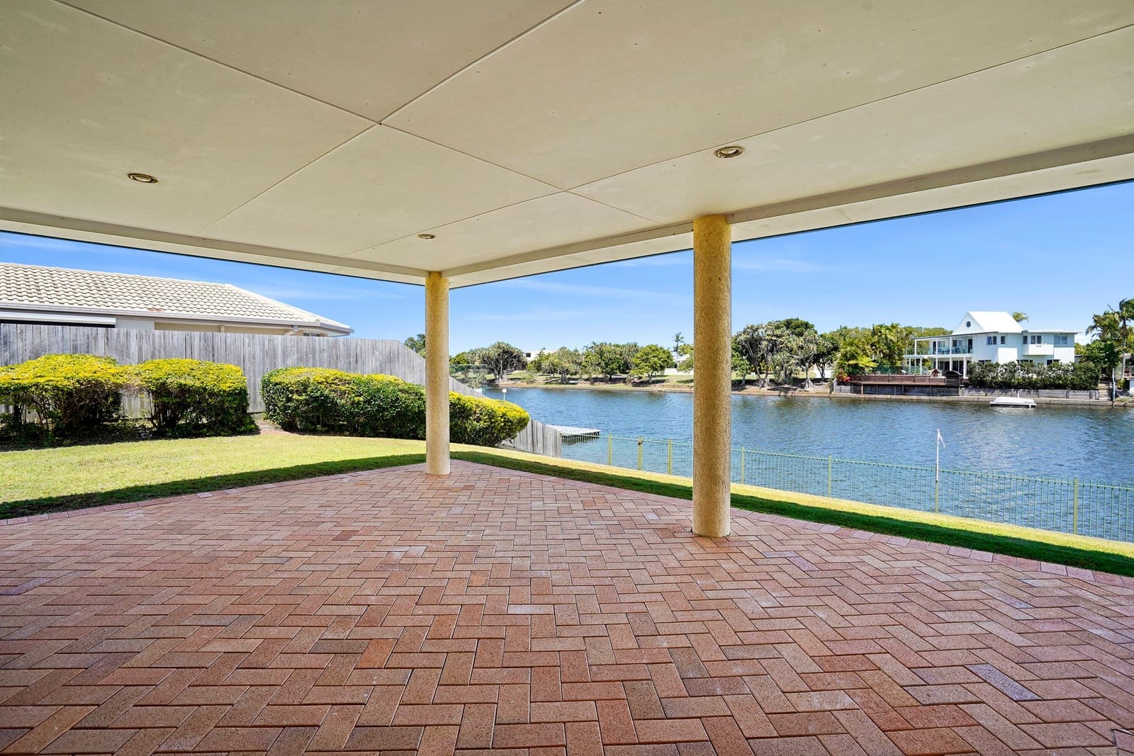 Endless Possibilities in a Coveted Waterfront Location – Make It Yours!