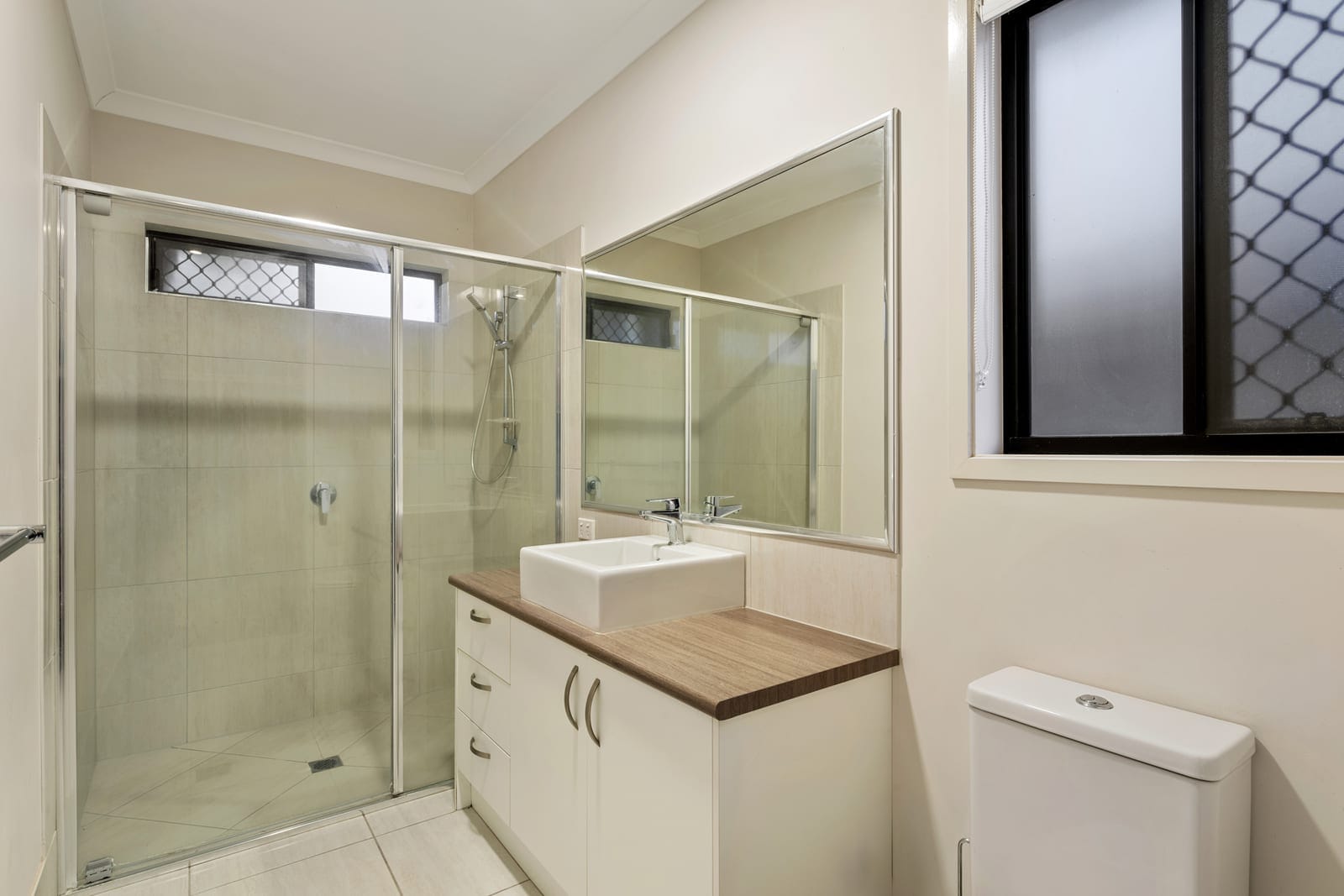 SOLD by Angelina Sweeney & Ollie Lehmann