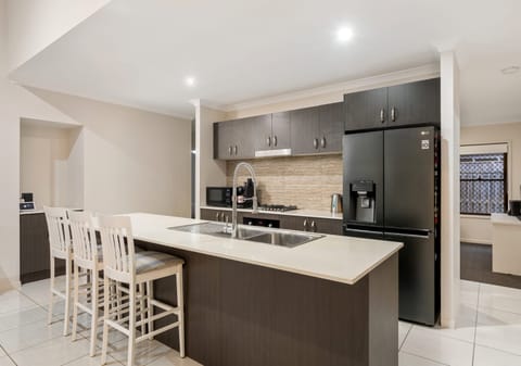 SOLD by Angelina Sweeney & Ollie Lehmann