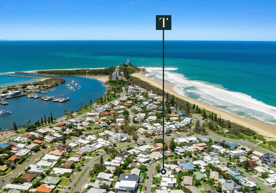 Beachside Charm In Premium Coastal Location