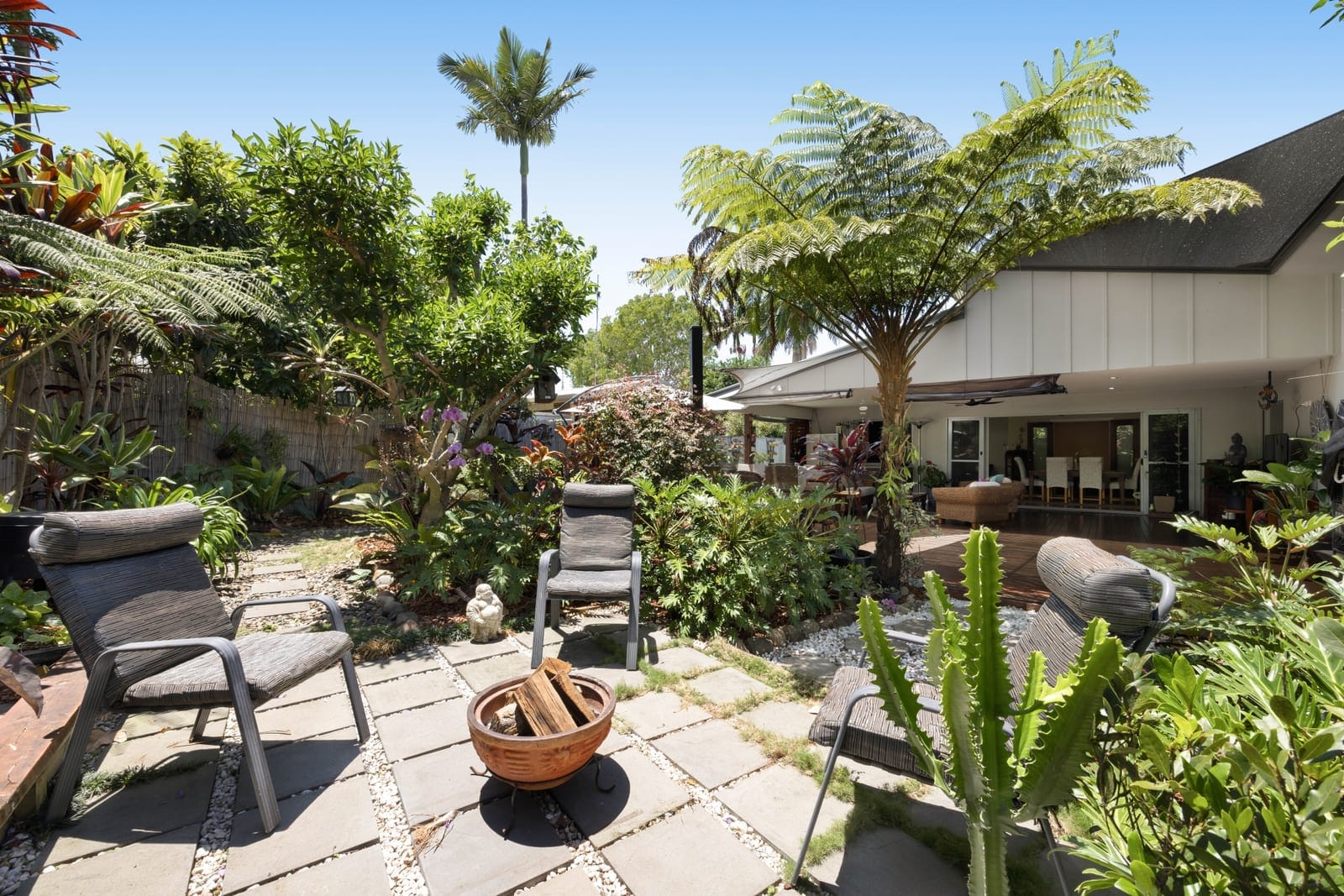 Mooloolaba Magic: North-Facing Tropical Sanctuary