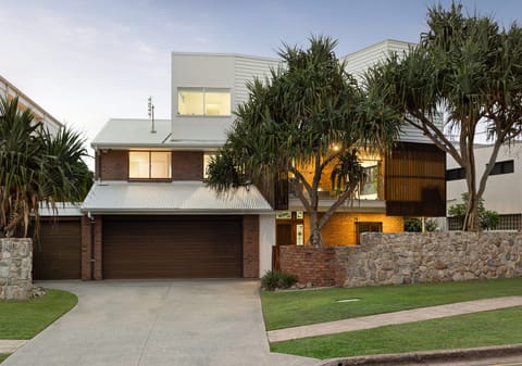 The ULTIMATE Beach House