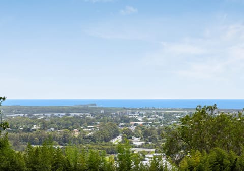 Prime Coastal Block with Panoramic Views on Buderim’s Peak