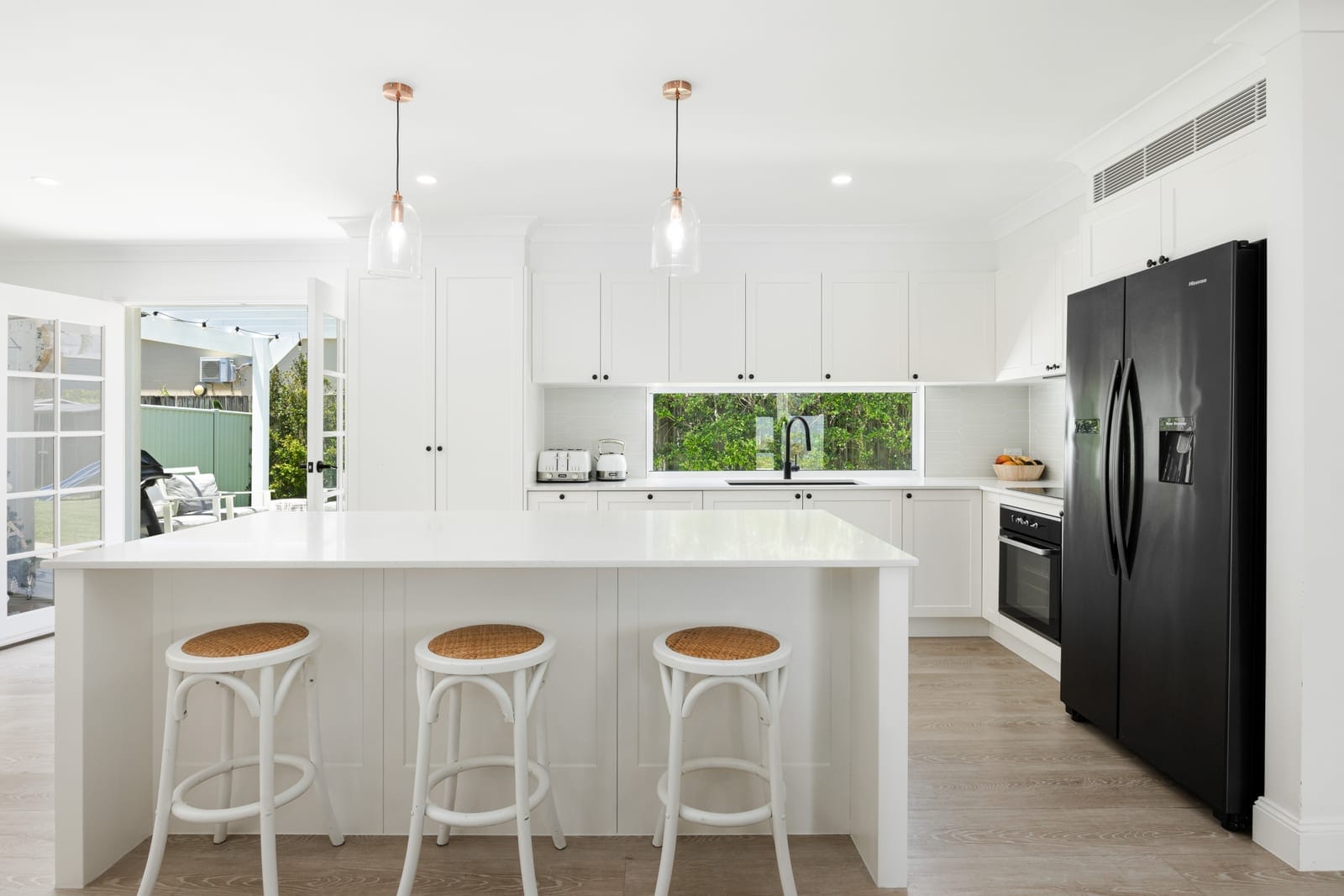 AUCTION 22/02/25 8:45AM - Presentation, Location, Lifestyle!