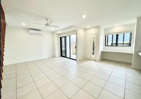 Ultra Stylish & Modern 2 Bedroom Townhome