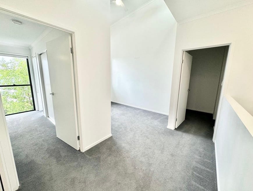 Ultra Stylish & Modern 2 Bedroom Townhome