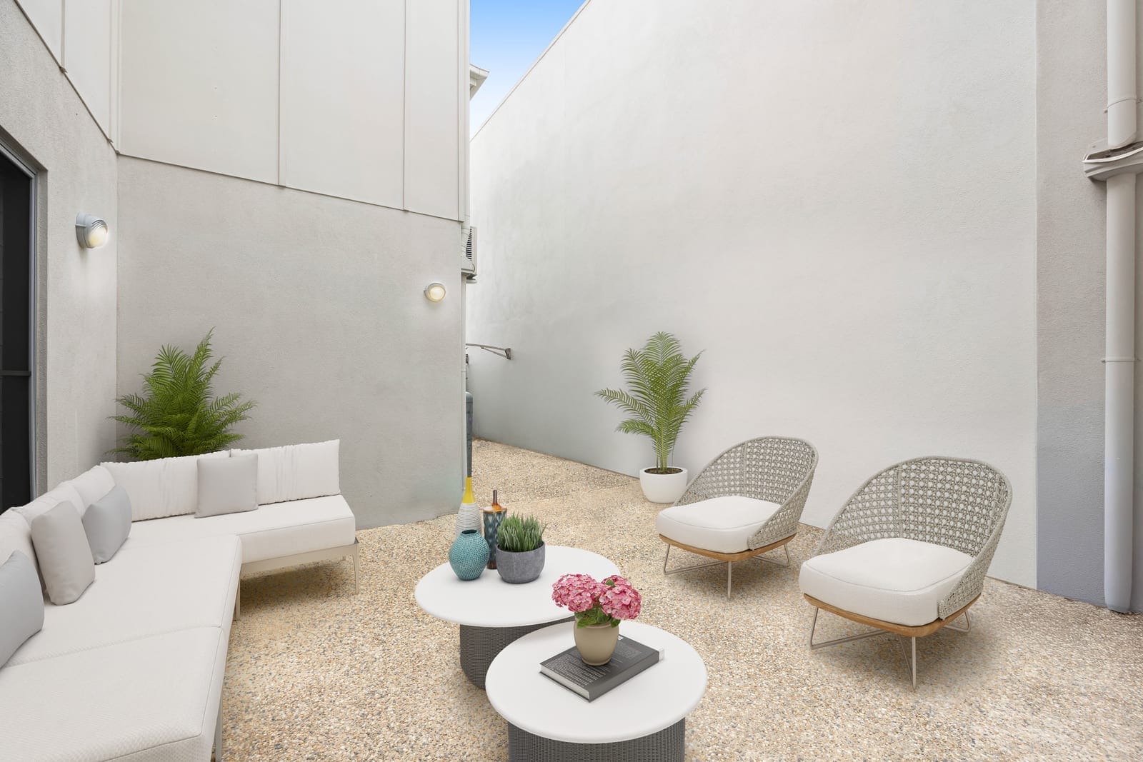 Effortless Coastal Living: Elegance Meets Everyday Convenience