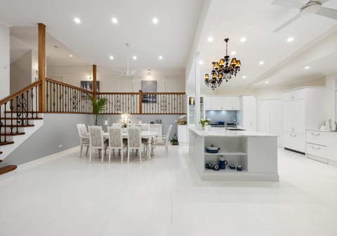 Timeless Grandeur and Provincial Elegance in Buderim