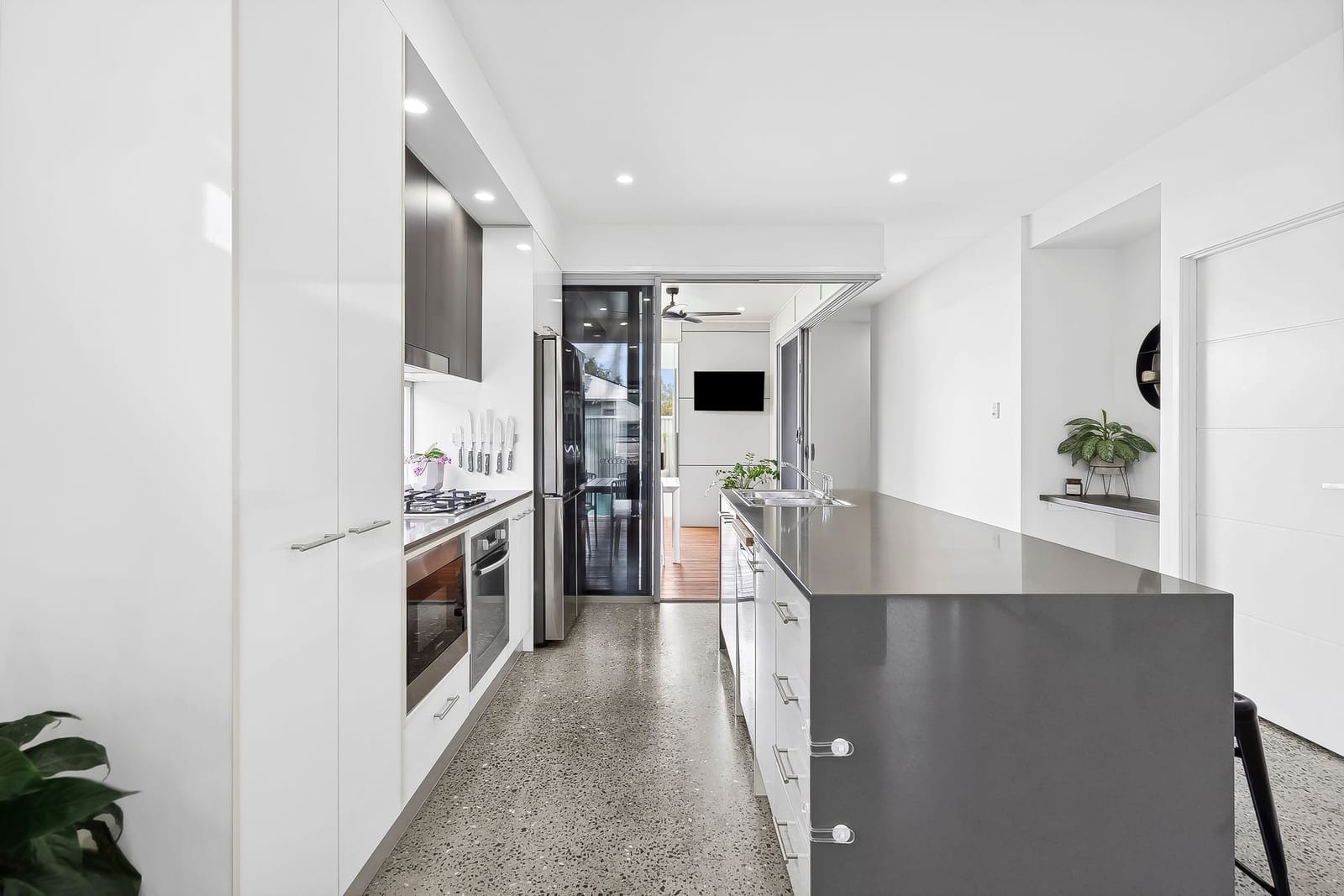 Boutique Home In Central Location