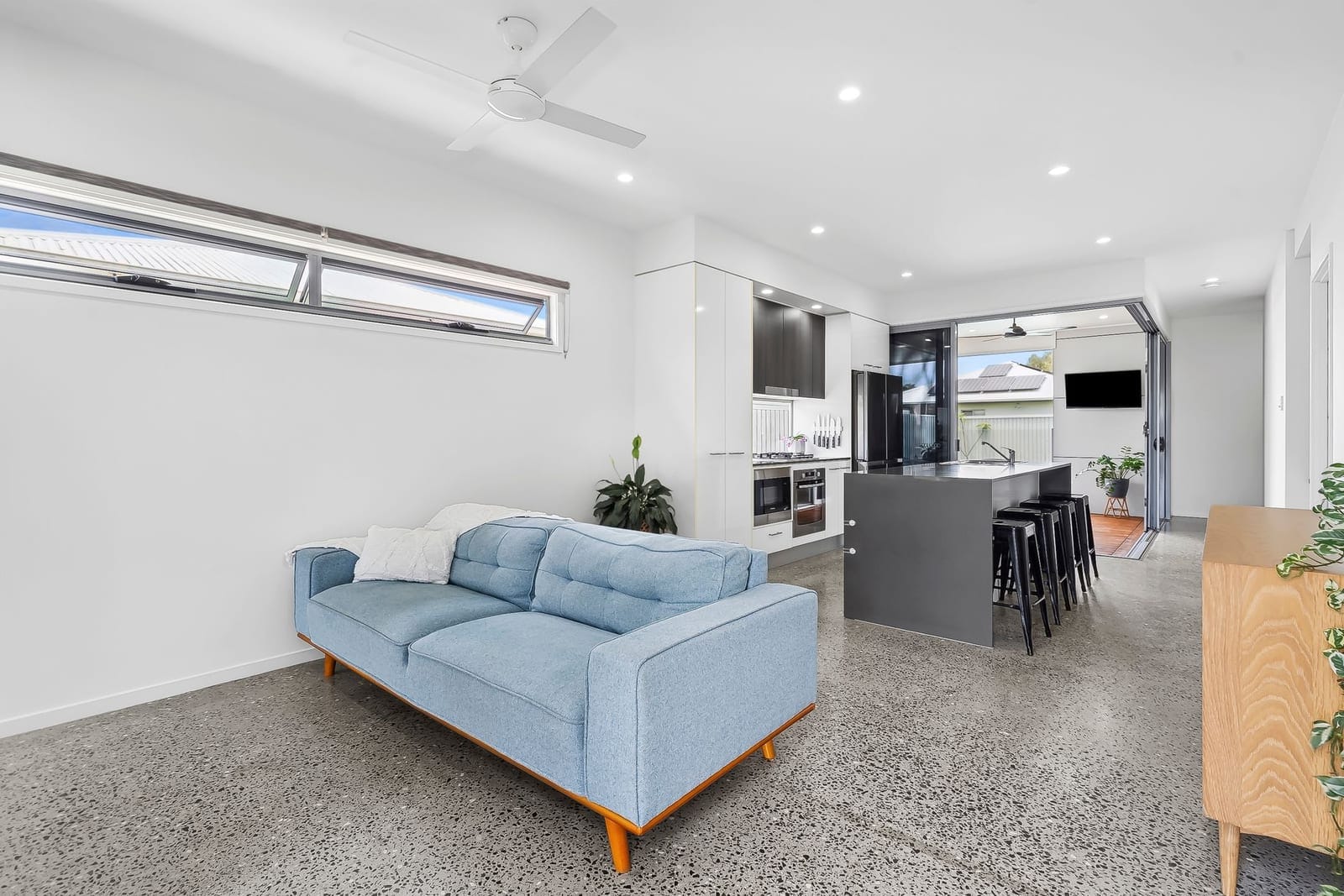 Boutique Home In Central Location