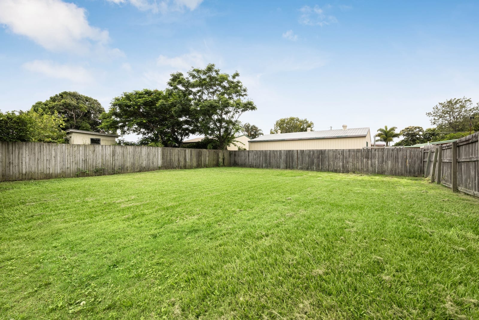Golden Beach Shack: Potential, Location, Lifestyle