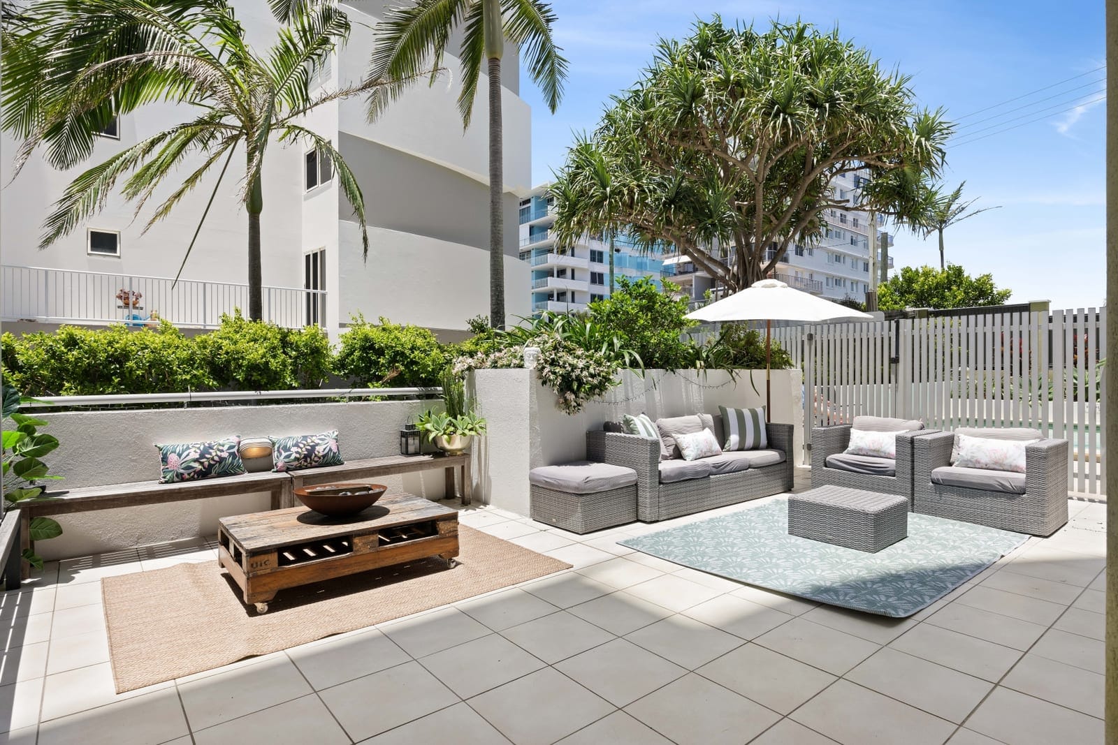 Freshly Transformed Ground Floor Gem Steps To Kings Beach