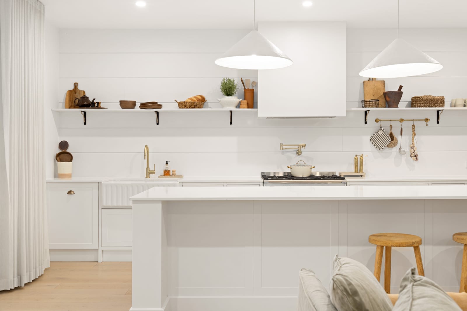 Presentation, Lifestyle, Location