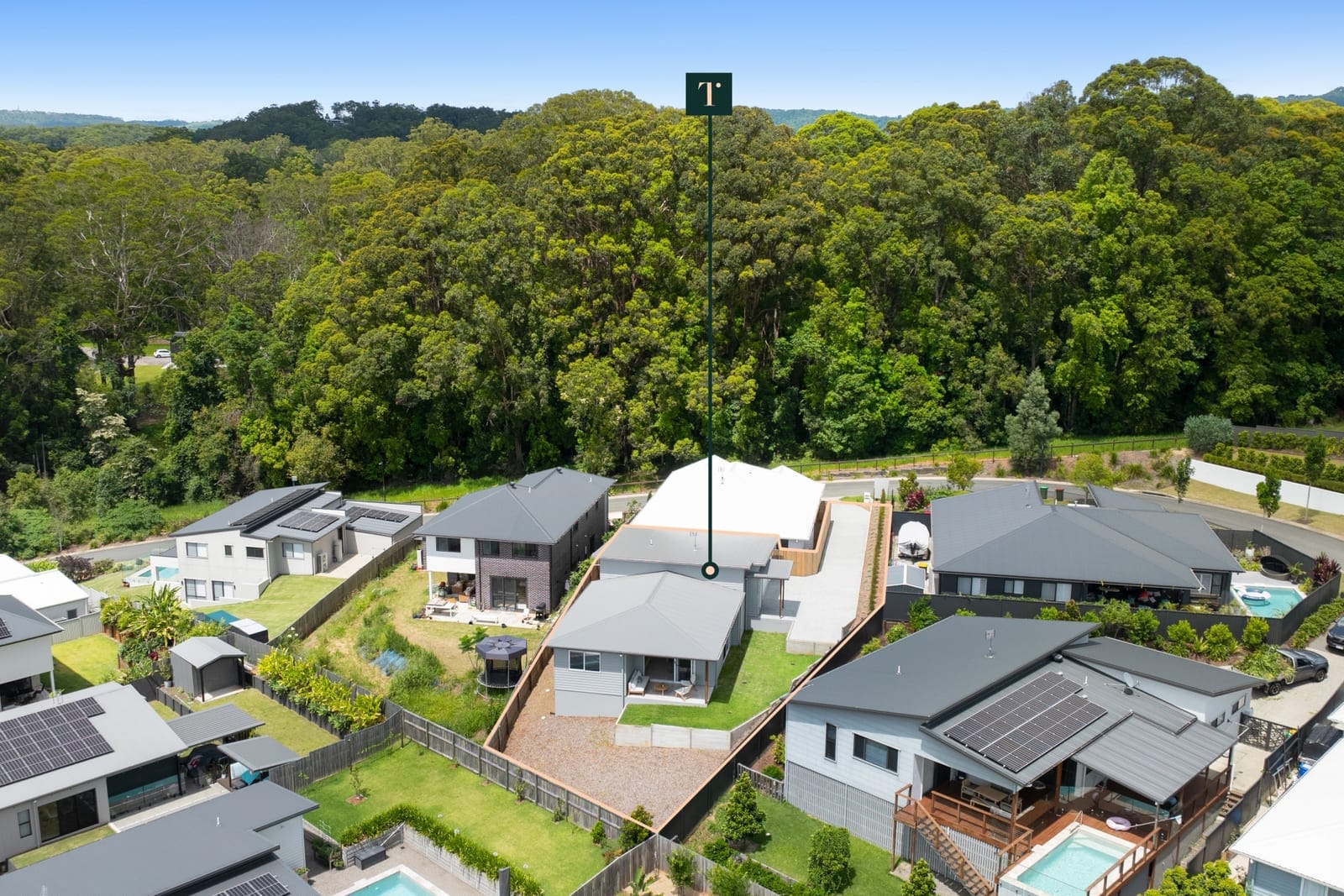 Hinterland Bliss Awaits! Contemporary Luxury Meets Natural Serenity in Detached Duplex