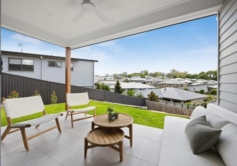 Hinterland Bliss Awaits! Contemporary Luxury Meets Natural Serenity in Detached Duplex