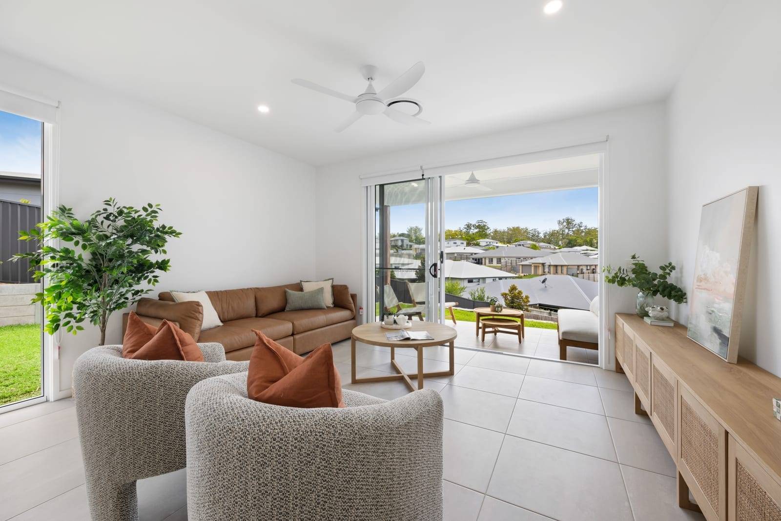 Hinterland Bliss Awaits! Contemporary Luxury Meets Natural Serenity in Detached Duplex