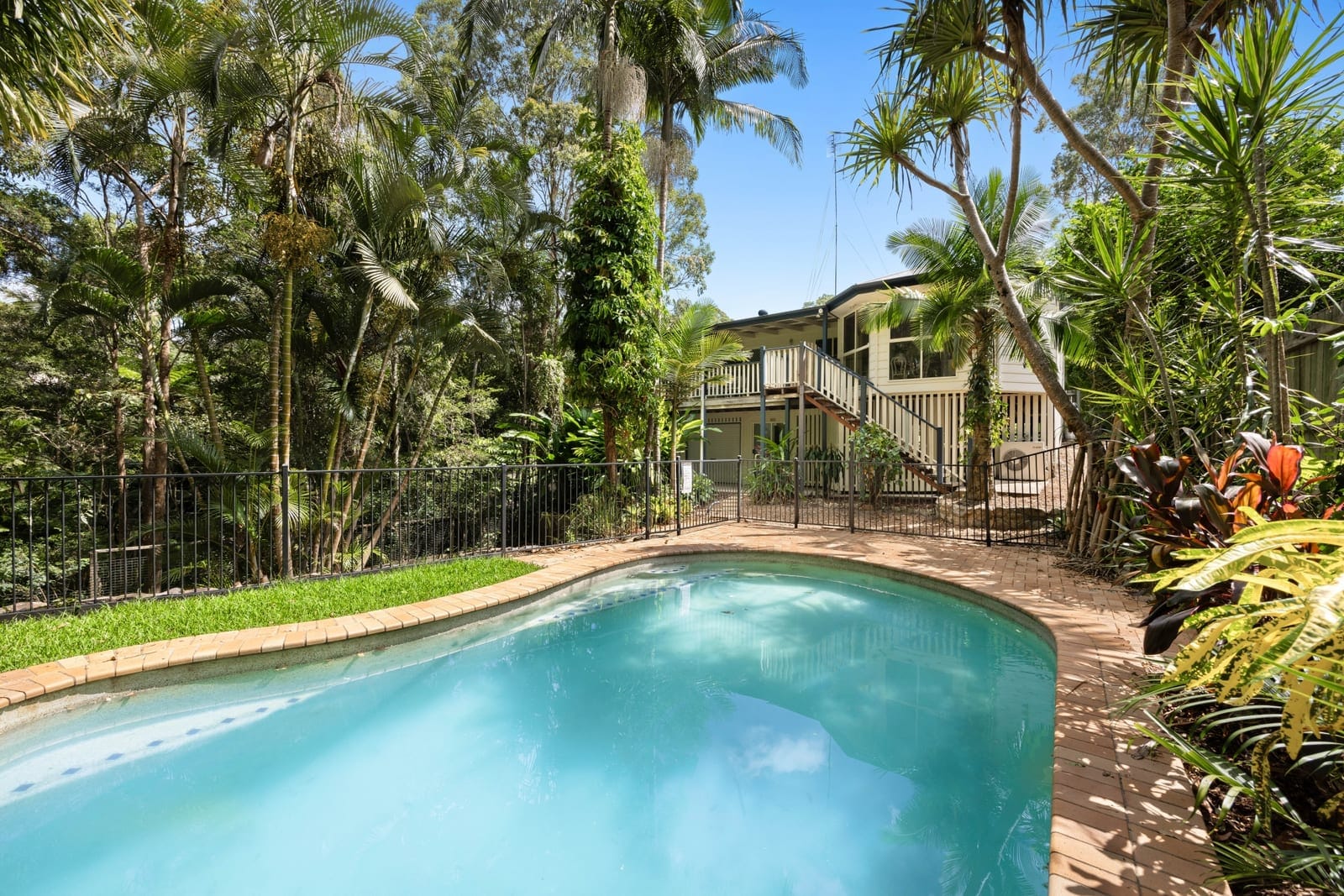 Position & Potential + Stunning Reserve Backdrop!