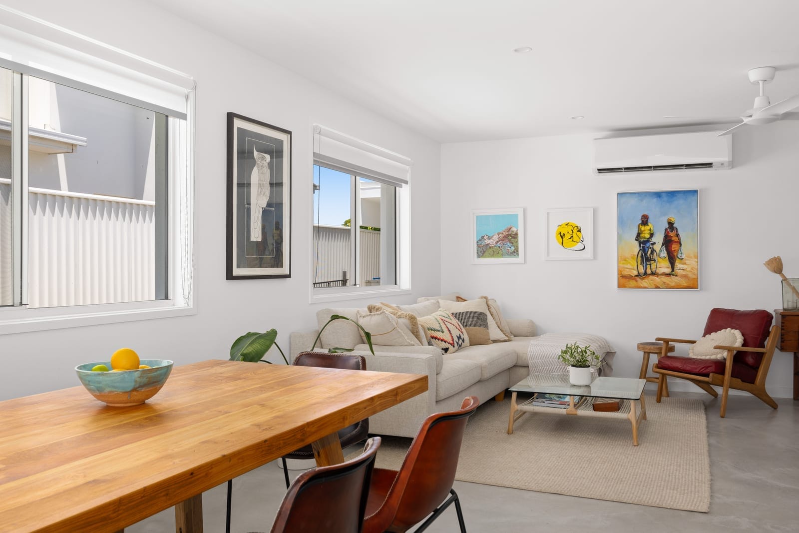 Contemporary retreat in desirable beachside locale!