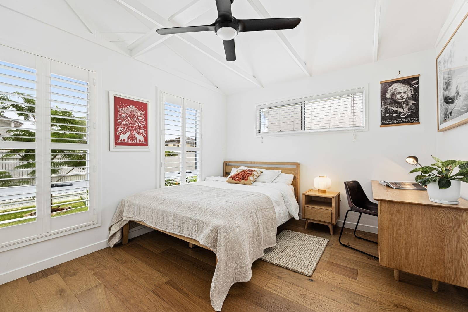 Contemporary retreat in desirable beachside locale!
