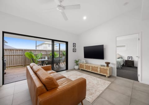 Raked High Ceilings + Ducted Aircon + Second Living = Gorgeous Family Home across from Nature Reserve
