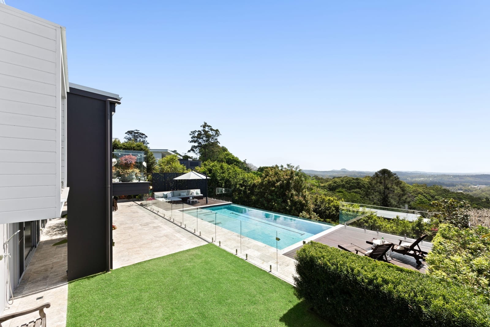 Panoramic Views, Exceptional Versatility, Design Excellence